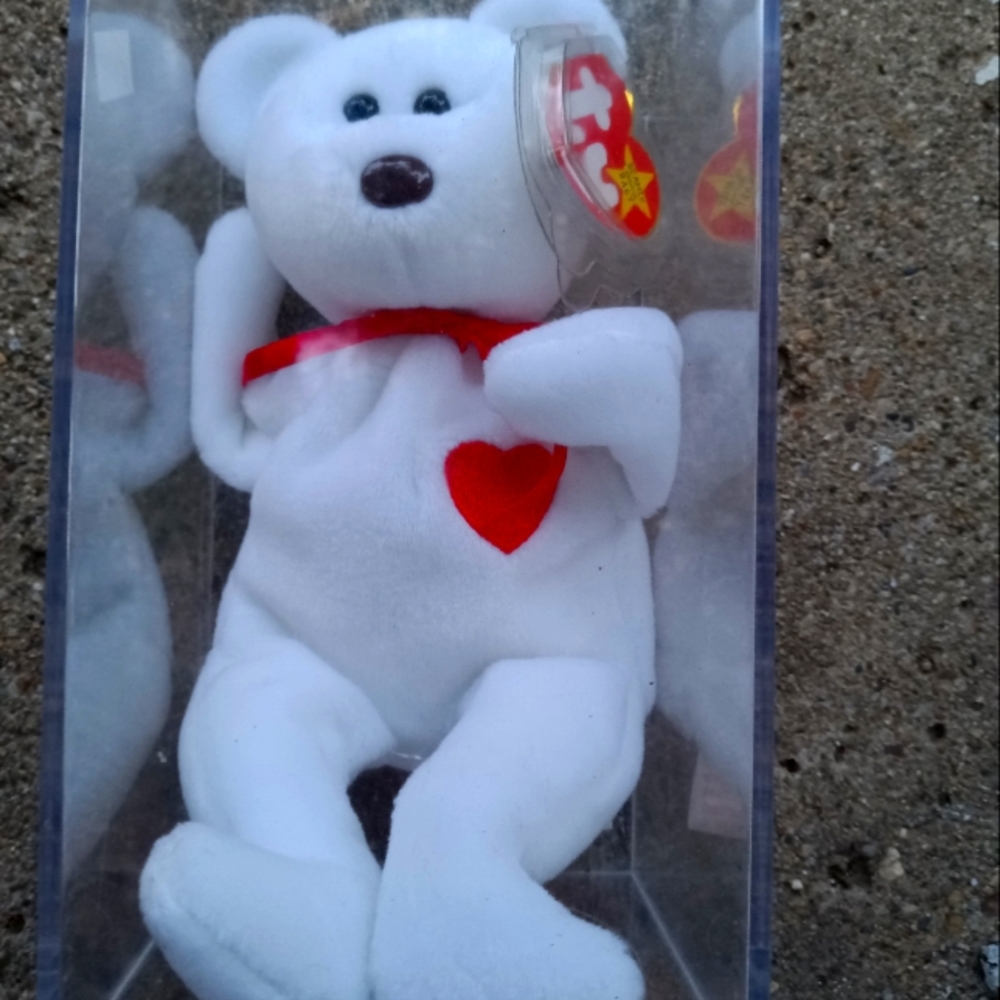 Ty Valentino bear 1993